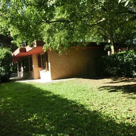 Tra I Pini Апартаменты Линьяно-Саббьядоро